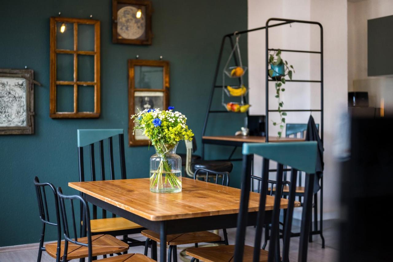 Altstadtjuwel Mit Loft Charme - Netflix โคเบลนซ์ ภายนอก รูปภาพ