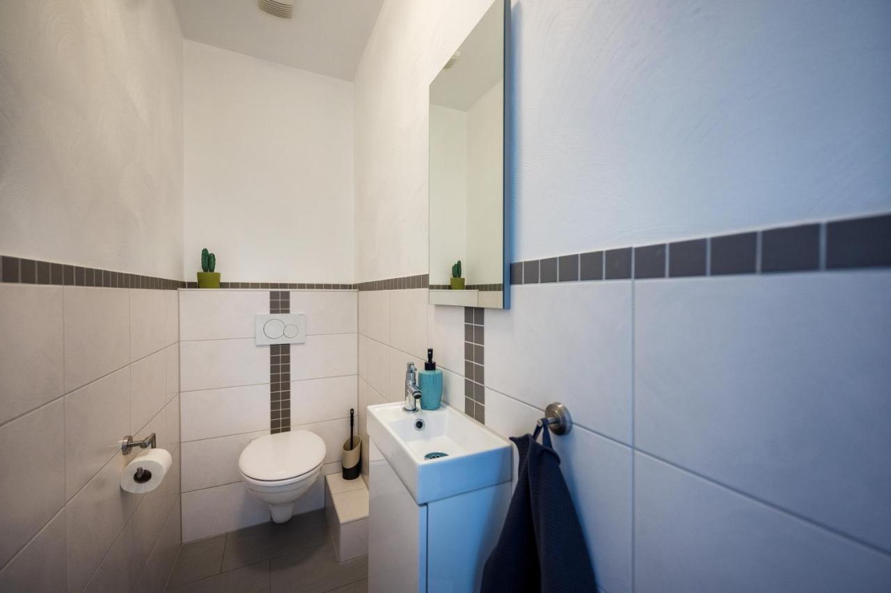 Altstadtjuwel Mit Loft Charme - Netflix โคเบลนซ์ ภายนอก รูปภาพ
